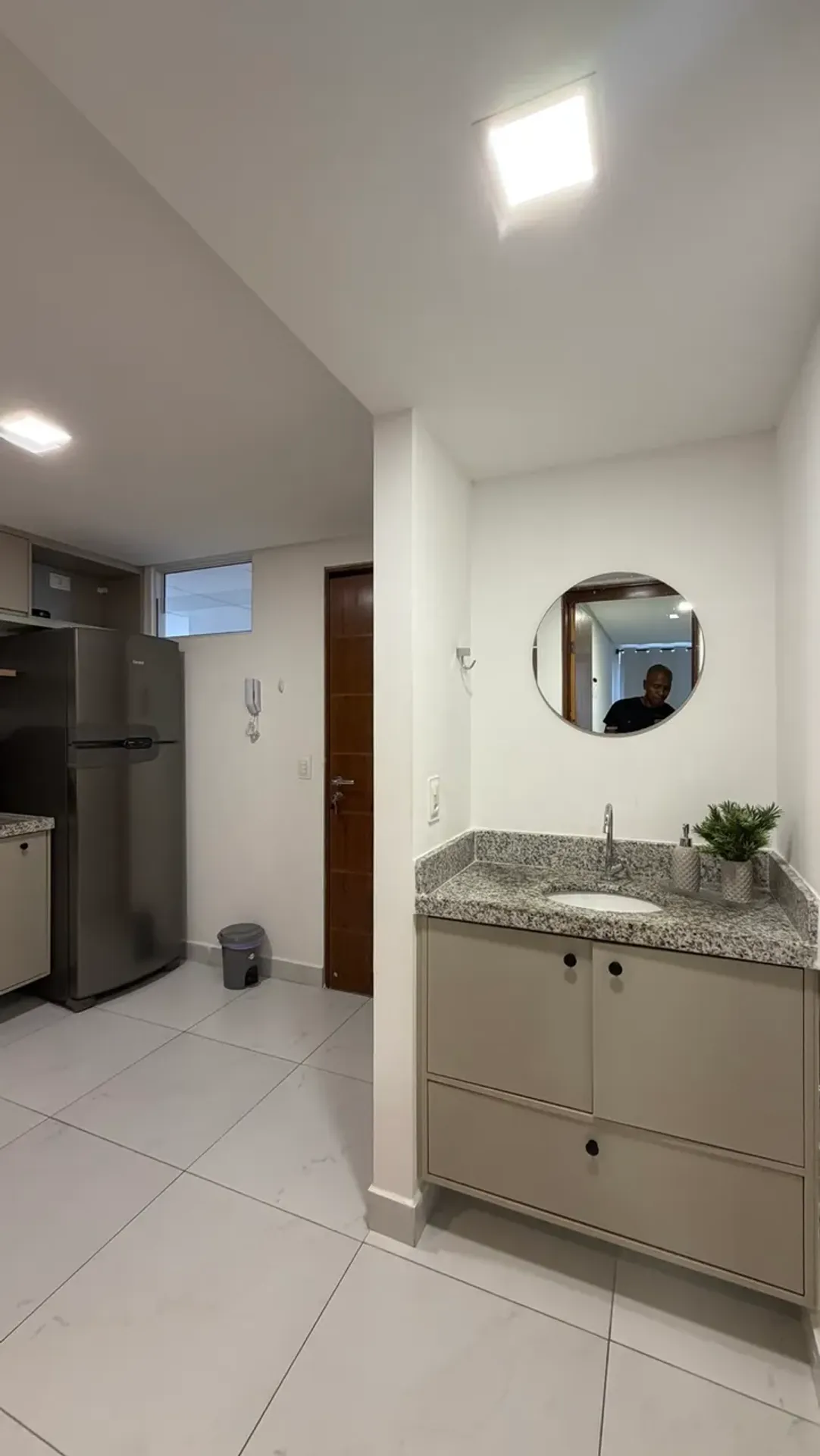 Apartamento mobiliado de 1 quarto em condomínio com academia — photo 4