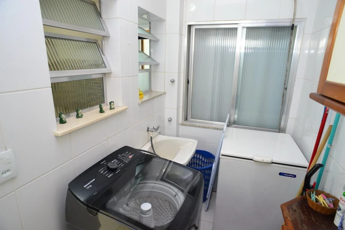5-bedroom house with a washing machine — photo 51