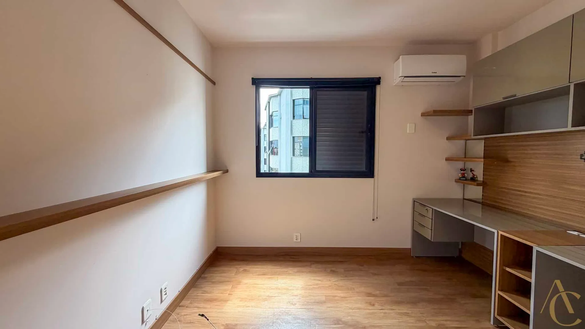 Apartamento amueblado de 2 habitaciones con cocina abierta — photo 34