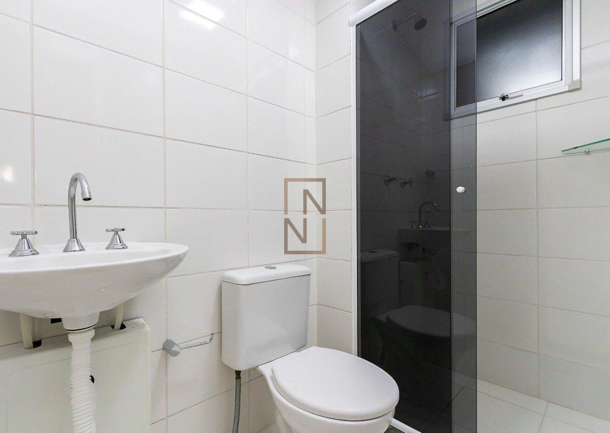 2-bedroom apartment in a building with a gym — photo 20