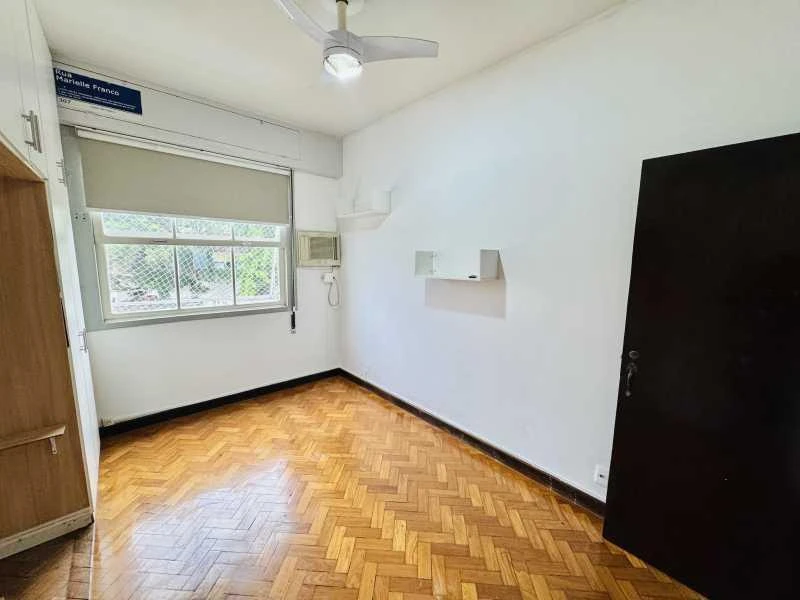 2-bedroom apartment with a bathtub in Rio de Janeiro — photo 16