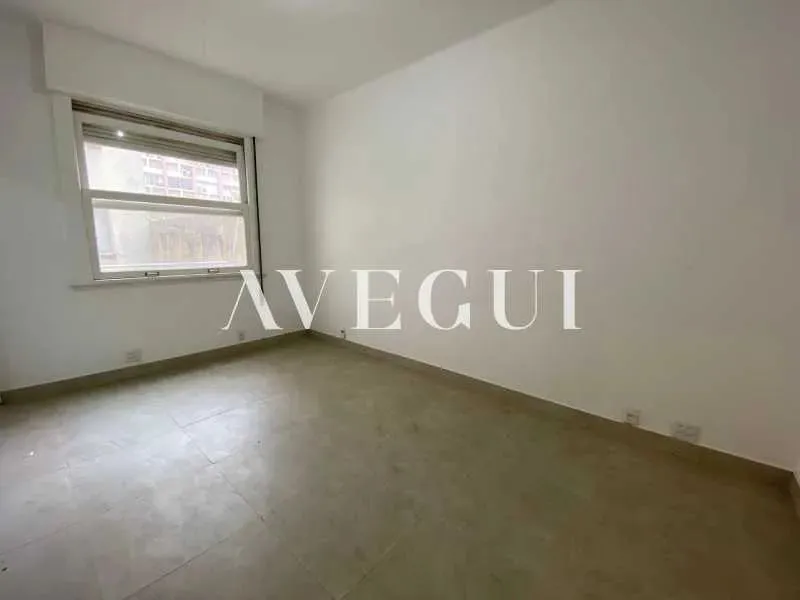 Residential apartment with 3 bedrooms and 2 bathrooms — photo 12