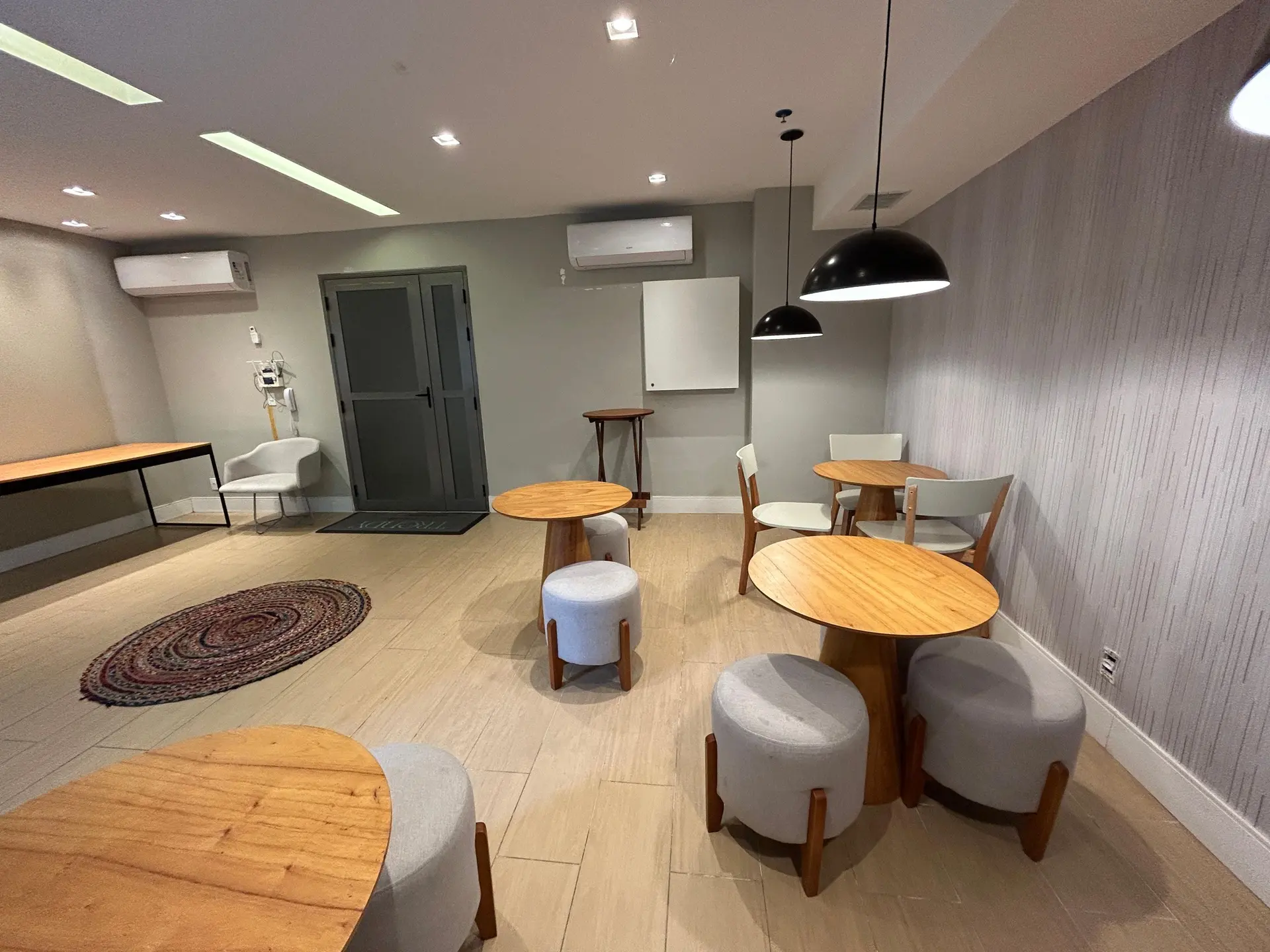 Apartamento mobiliado de 2 quartos com máquina de lavar — photo 91