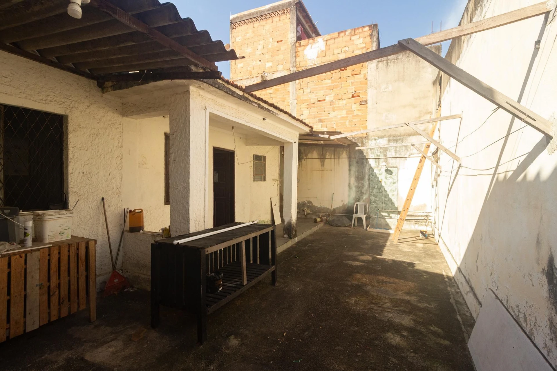 Rental house with 2 bedrooms and 1 en-suite — photo 24