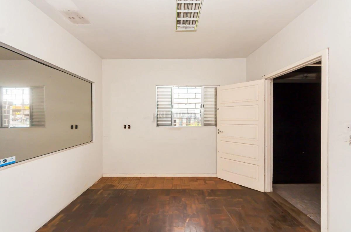 Casa com 960 m², 2 banheiros e 40 vagas — photo 21