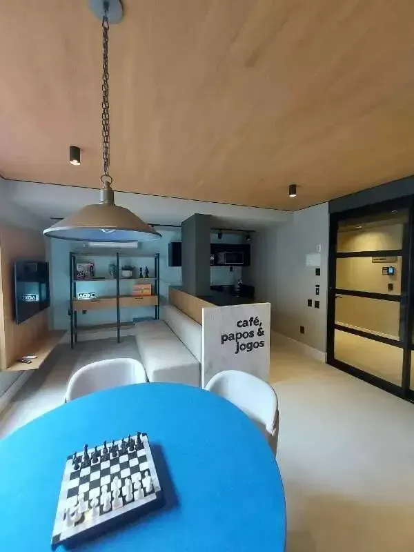 Apartamento de 1 dormitorio (30 m²) con balcón acristalado — photo 11