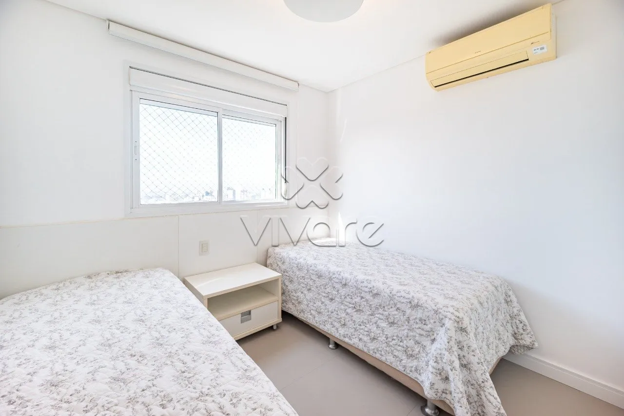 3-bedroom apartment with 4 bathrooms and 268 m² — photo 26