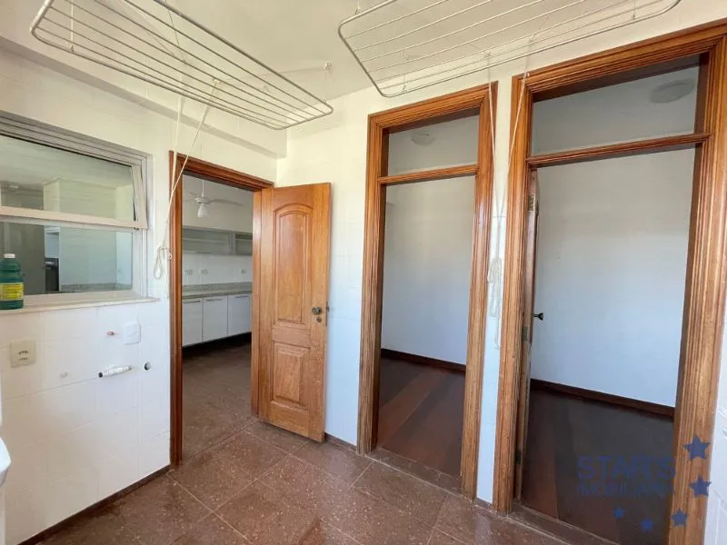 Квартира з 4 спальнями, 3 ванними кімнатами та вікнами від підлоги — photo 22