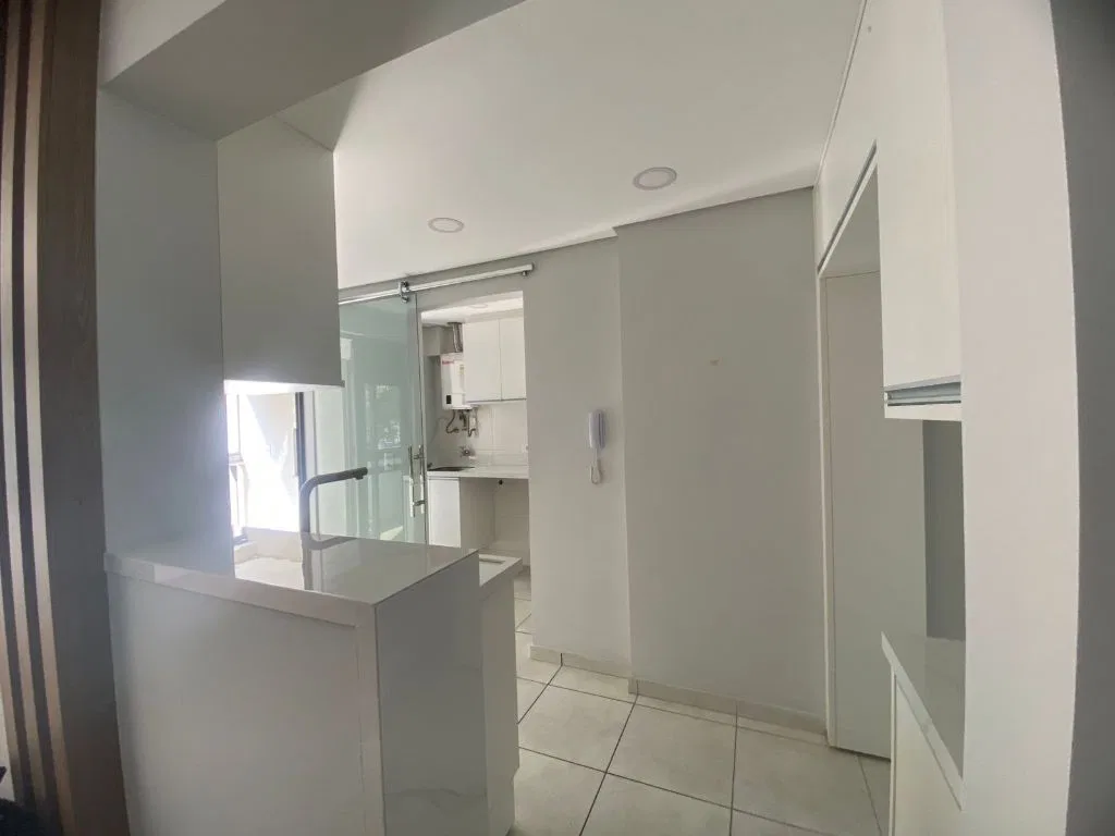 Квартира з 3 спальнями та заскленим балконом 78 м² — photo 18