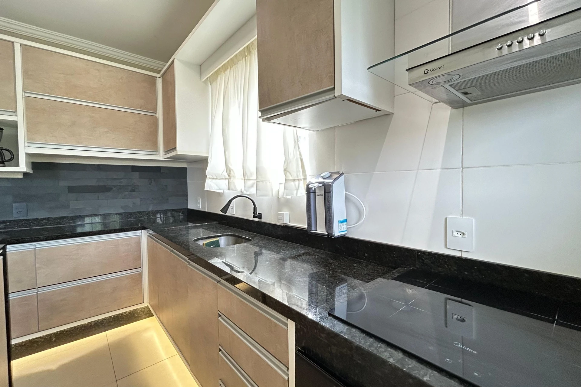 Apartamento de 3 quartos com varanda gourmet, Rio Tavares — photo 8