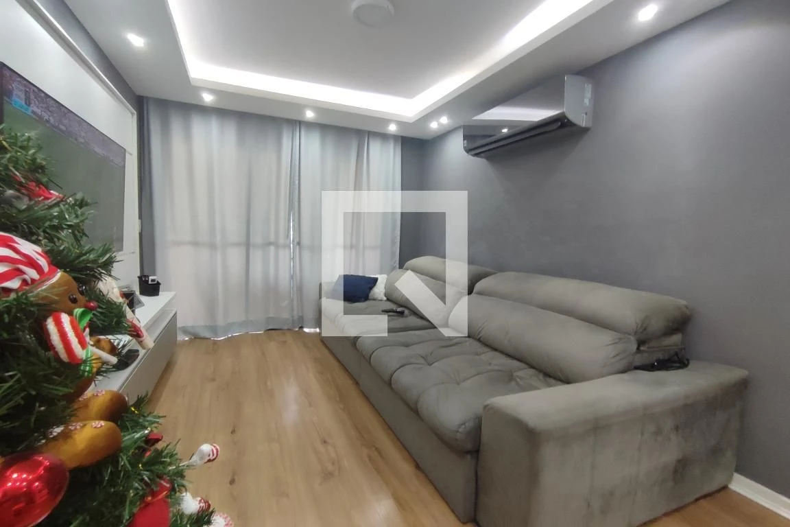 Apartamento de 89 m² com janelas do piso ao teto e closet — photo 31