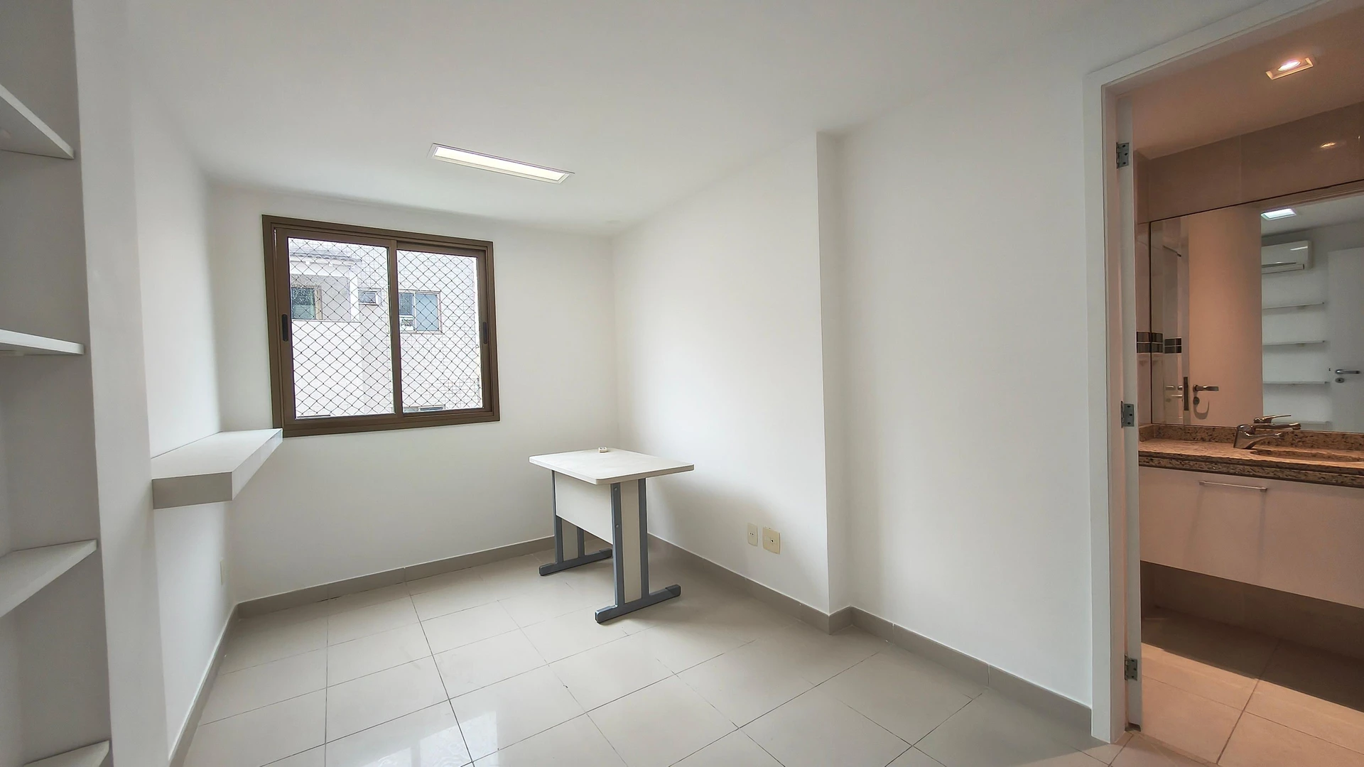 5-bedroom apartment with a washing machine in Rio de Janeiro — photo 55