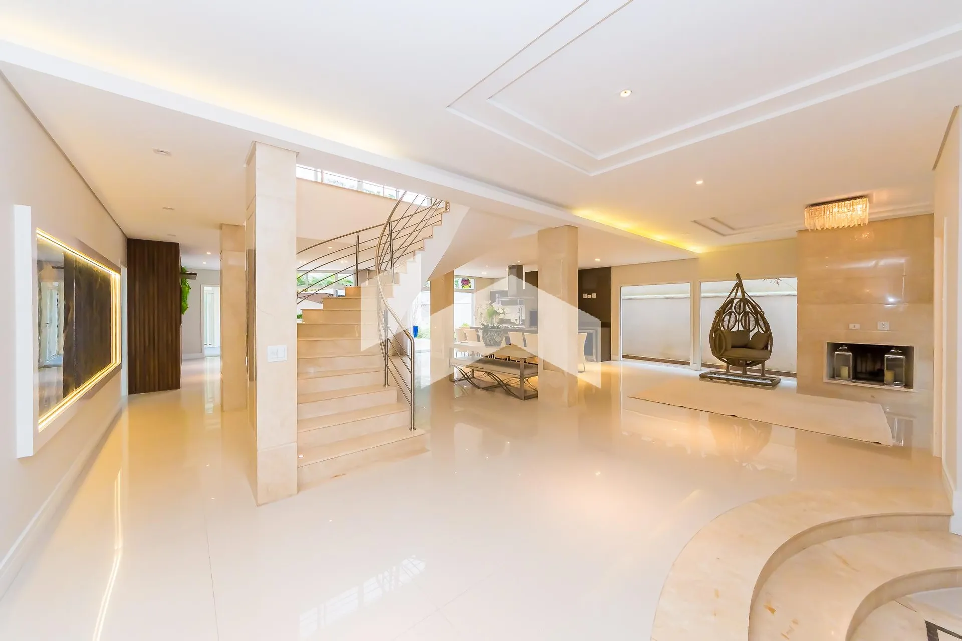 Unfurnished house with 4 en-suite bedrooms and 7 baths — photo 4