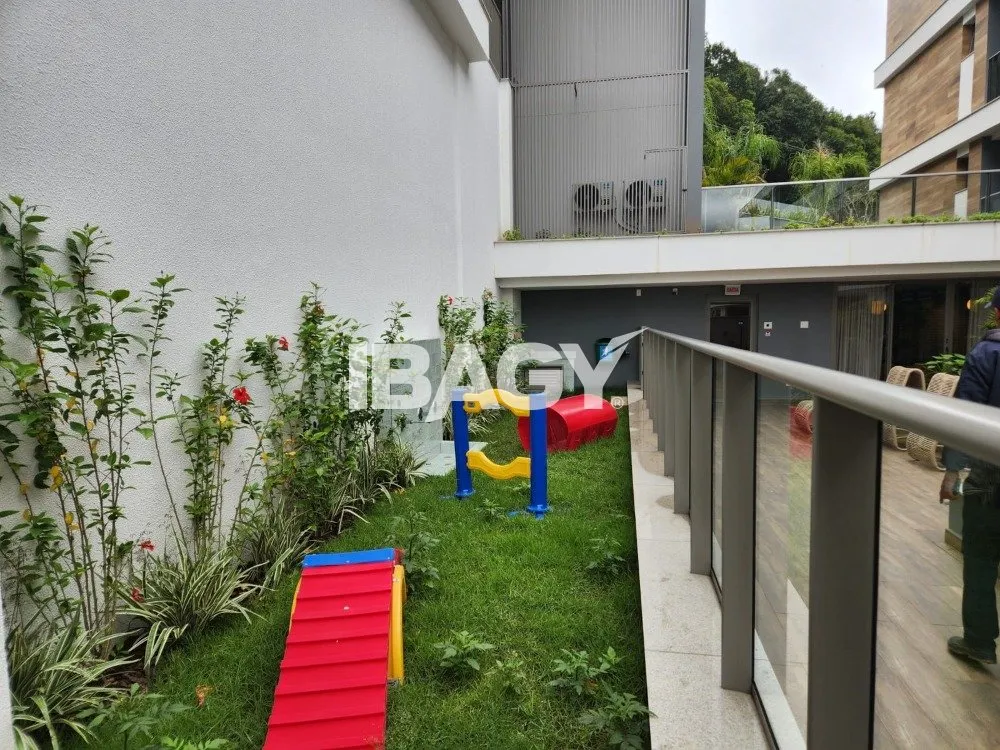 Furnished apartment, 116 m², with a grill on the balcony — photo 49