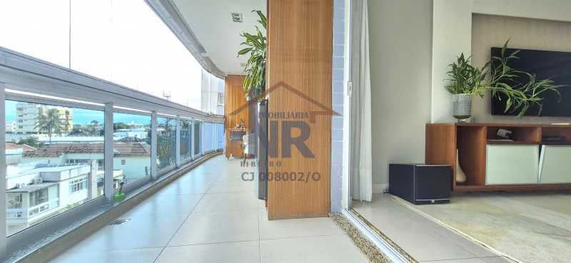 Apartamento com 2 quartos, 1 suíte e varanda envidraçada — photo 3