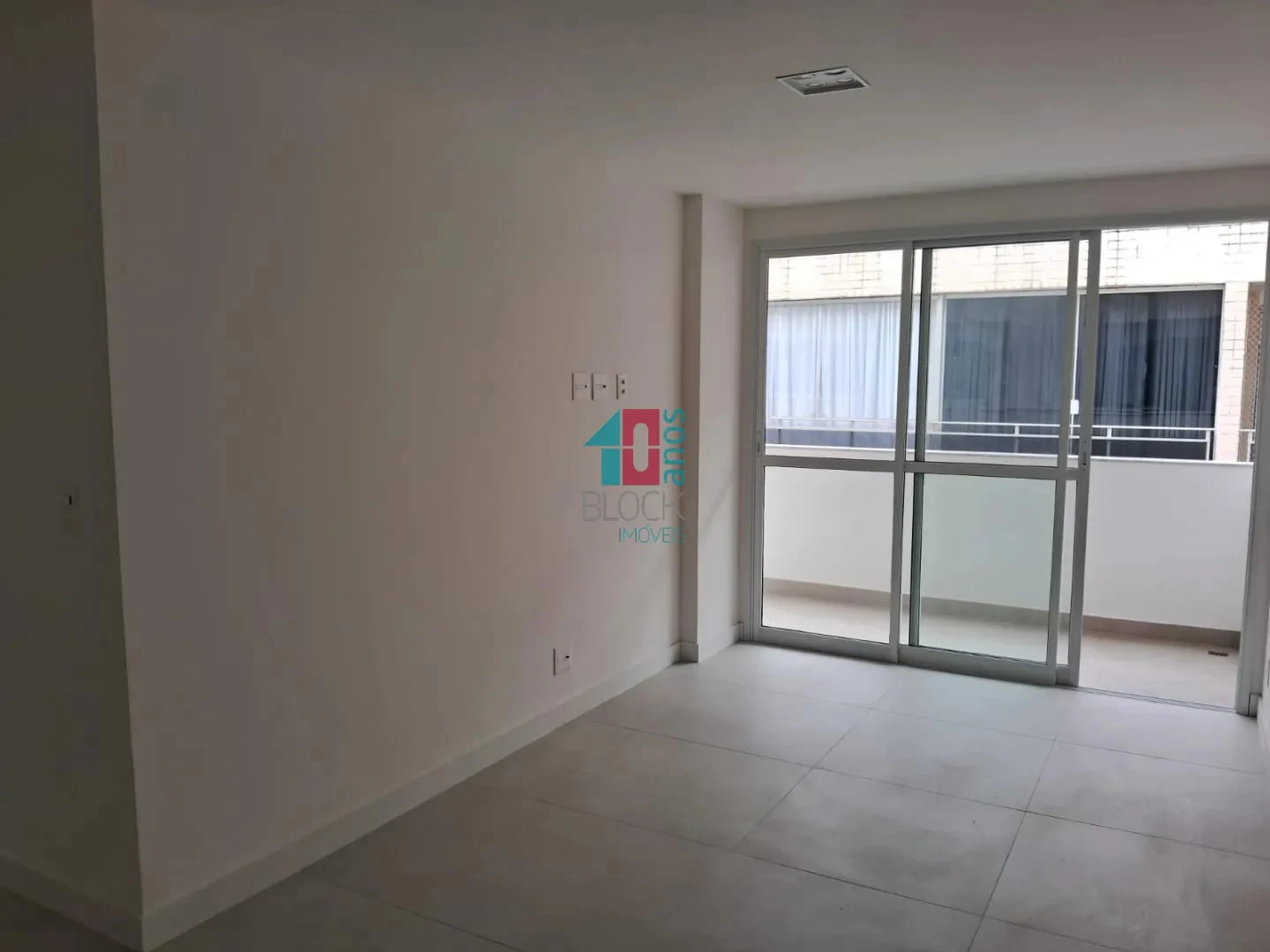 Квартира: 3 спальні, 1 з власною ванною кімнатою, 84 м² — photo 5