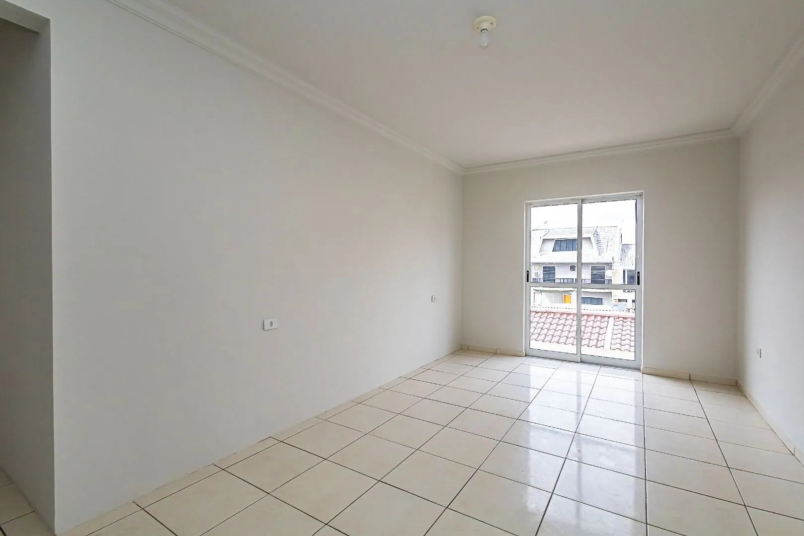 Casa com 2 dormitórios e 300 m² — photo 11