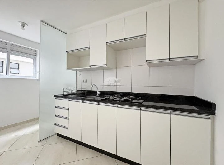 1-bedroom apartment with open-plan kitchen and 49 m² — photo 6