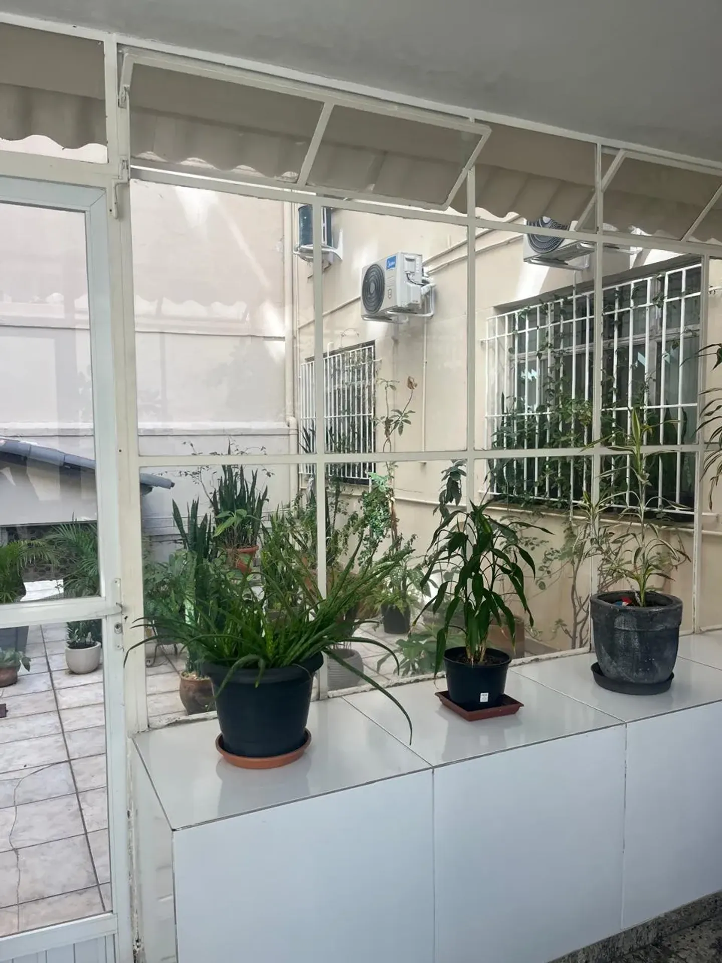 Apartment with 3 bedrooms and 2 bathrooms — photo 8