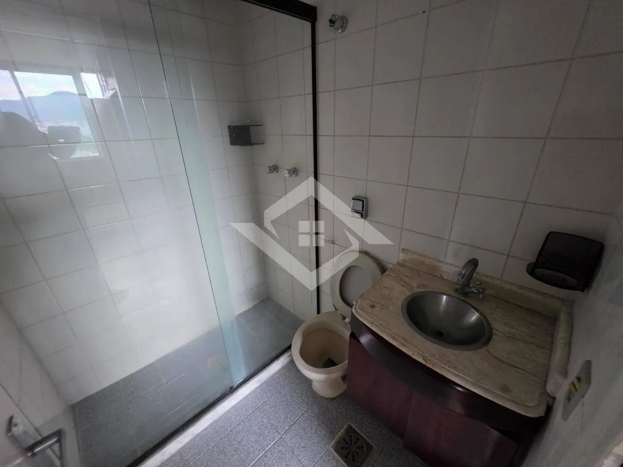 3-bedroom apartment with a closed gas kitchen — photo 8