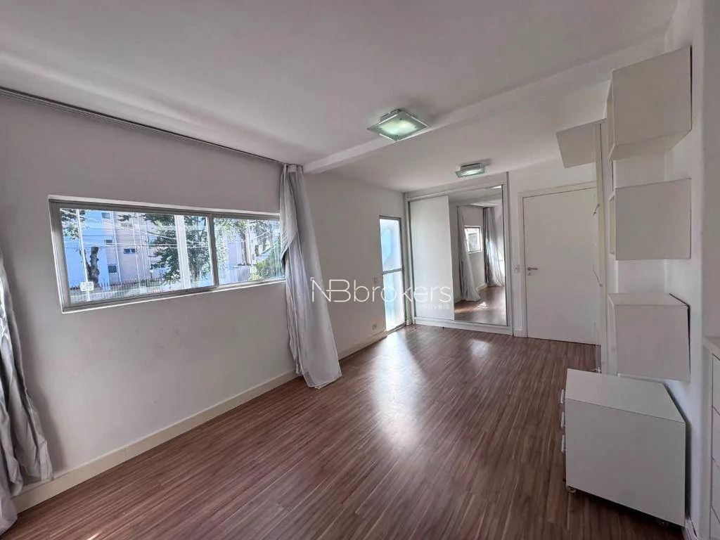 Furnished house, 180 m², with a bathtub — photo 14