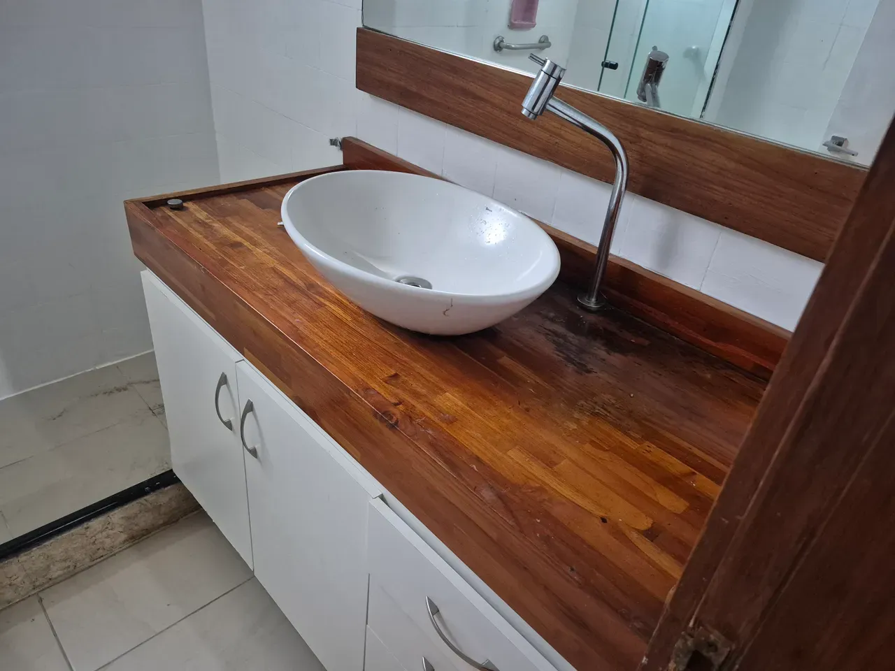 Дерев'яна підлога або ламінат та 1 спальня: квартира 55 м² — photo 7