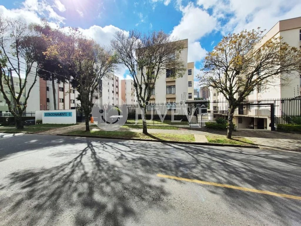 Квартира з 3 спальнями, 1 власною ванною та 117 м² — photo 32