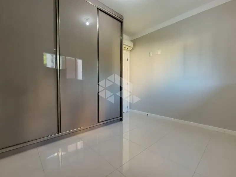 Mountain view in a 4-bedroom apartment, 150 m² — photo 31