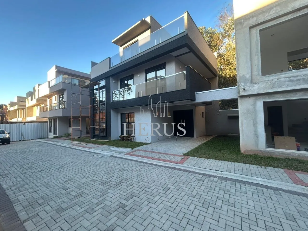 Casa mobiliada em condomínio com 3 suítes e 191 m² — photo 2