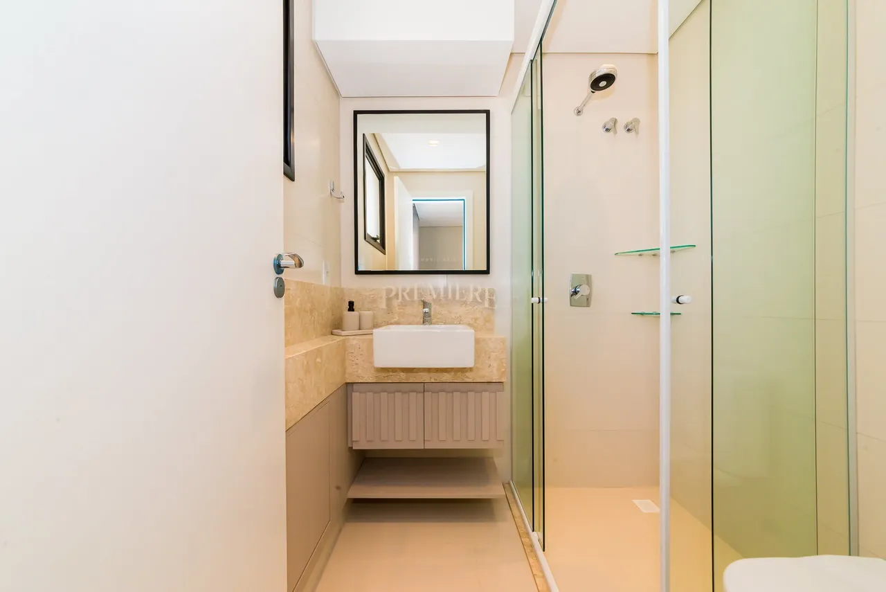 63 m² apartment with 1 bedroom suite and open kitchen — photo 13