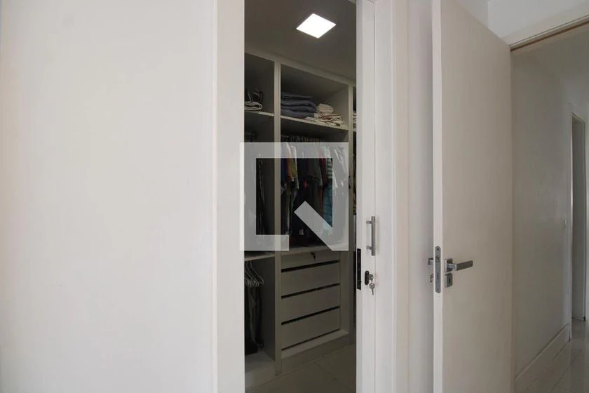 Apartamento de 193 m² com 3 quartos e 2 vagas de garagem — photo 20