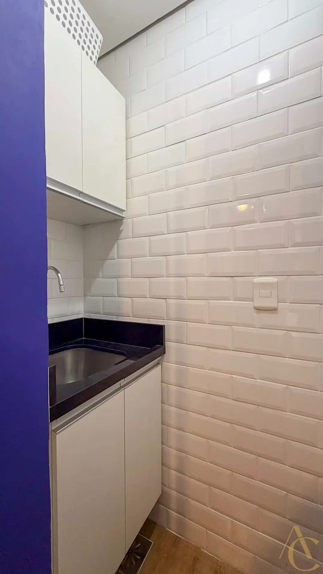 Apartamento amueblado de 2 habitaciones con cocina abierta — photo 33