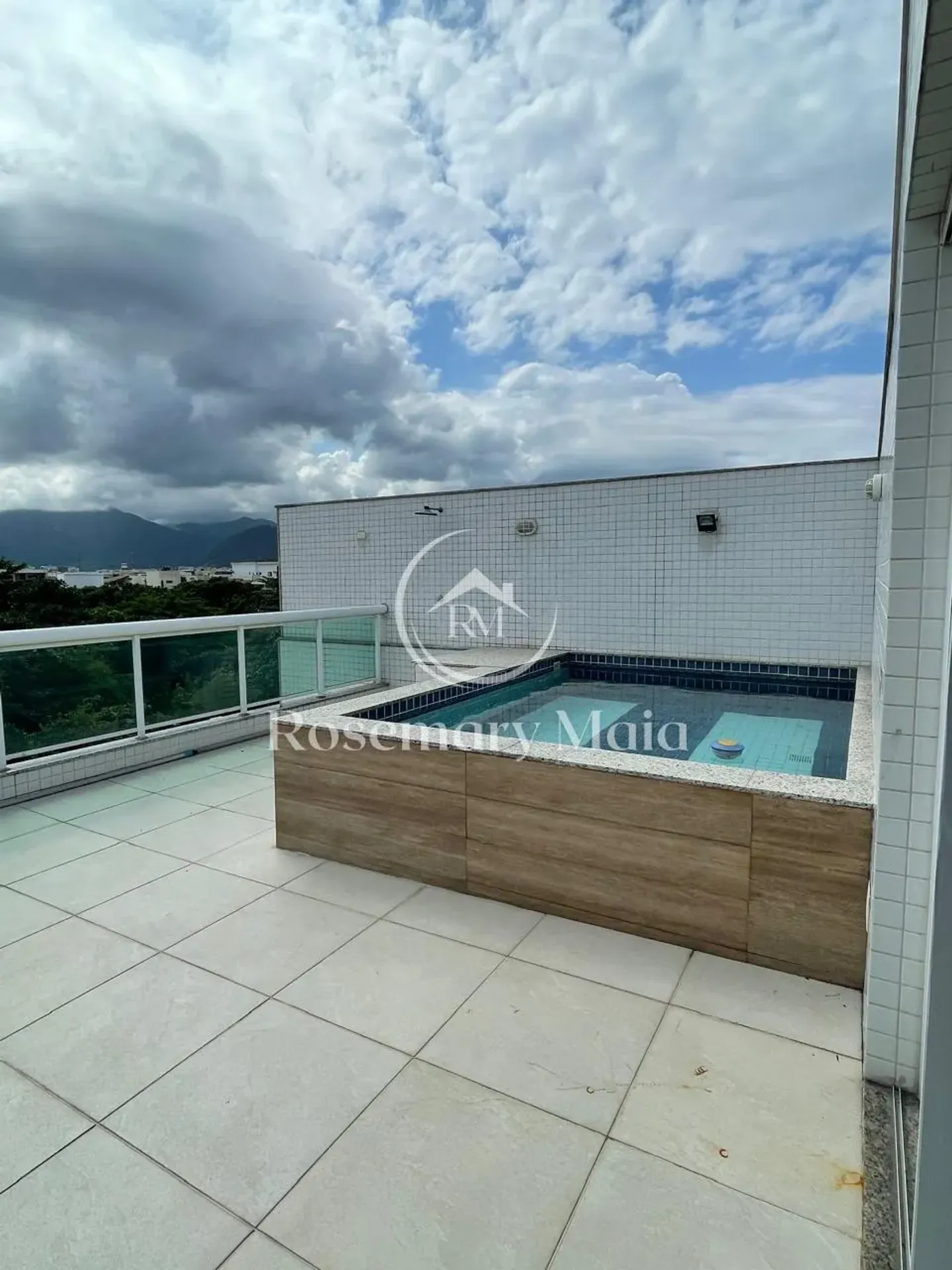 Apartamento mobiliado com 3 quartos, 5 banheiros e 3 vagas — photo 28