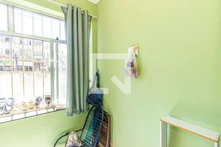 Apartamento mobiliado com 2 quartos e cozinha com fogão a gás — photo 16