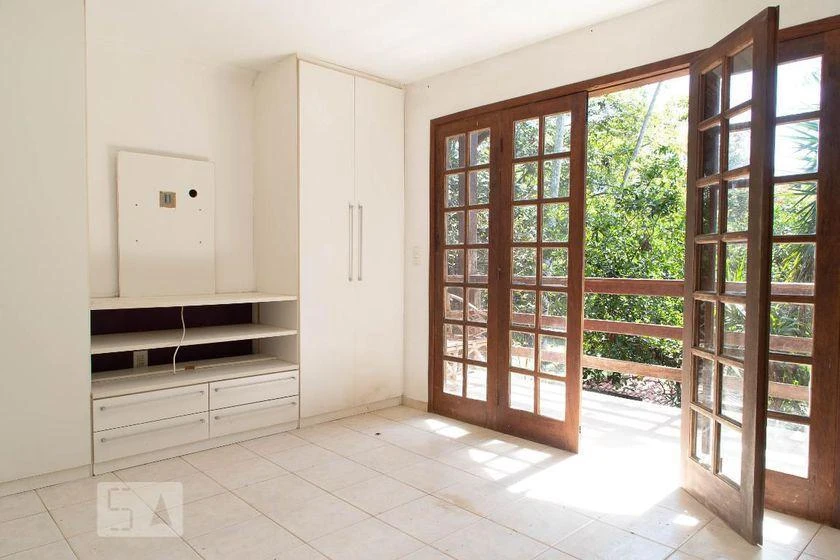 Будинок: 4 спальні, 1 з власною ванною кімнатою, 398 м² — photo 15