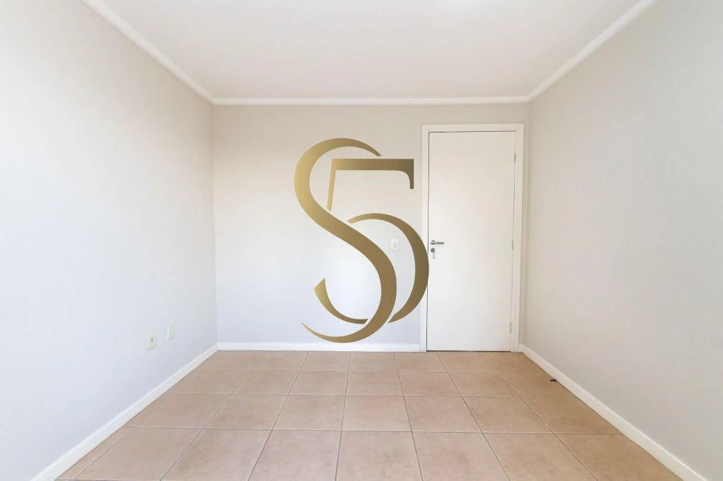 170 m² house with 4 bedrooms and a balcony — photo 12