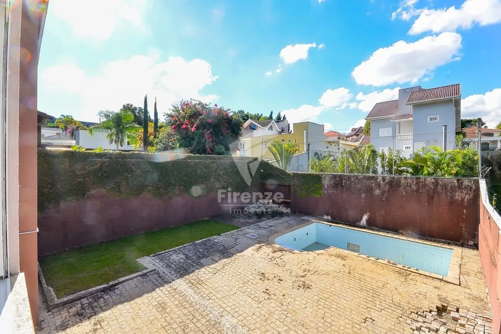 424 m² house with 3 en-suite bedrooms and 4 parking spots — photo 41
