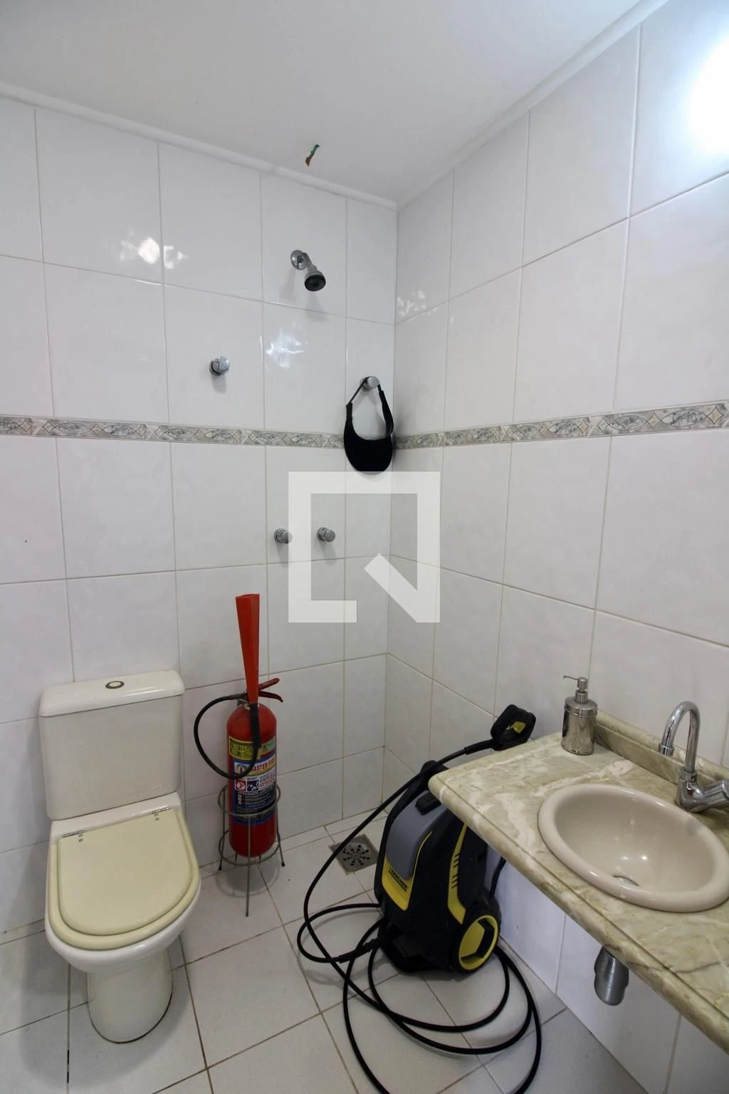 260 m² house with a jacuzzi and a private pool — photo 57