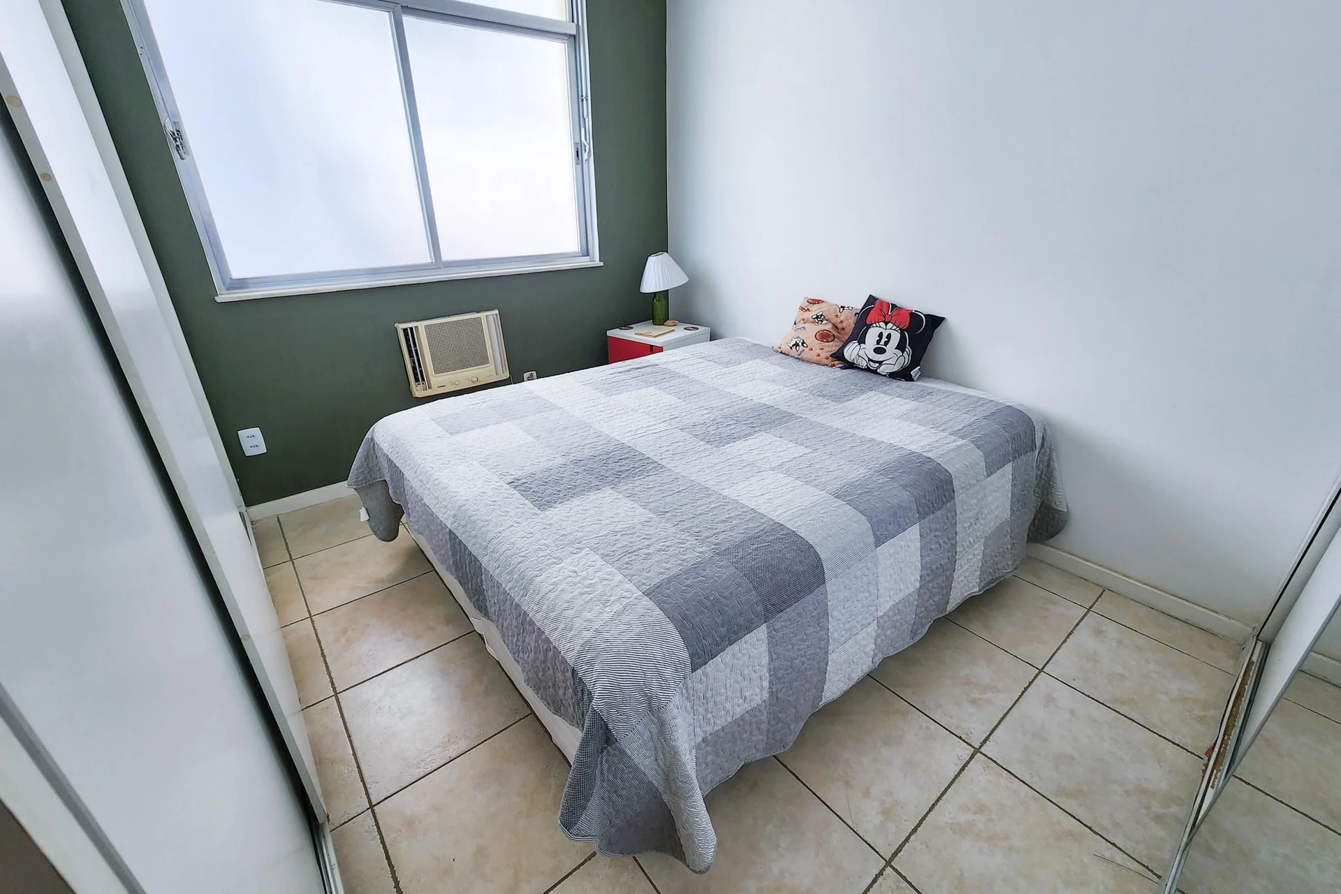 Furnished apartment with 2 bedrooms and 1 bathroom — photo 5