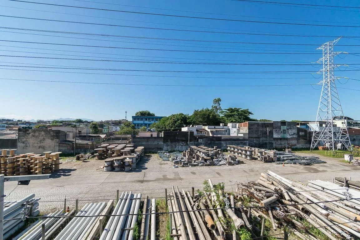 Casa sem mobília com 4 quartos e varanda — photo 55