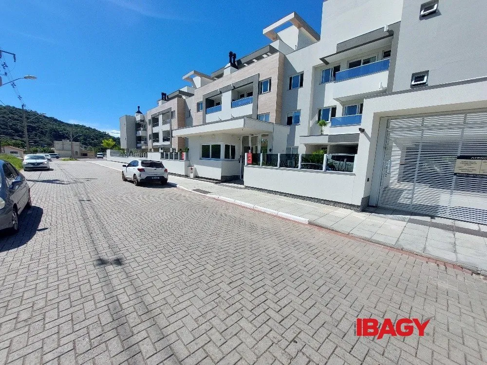 Apartamento amueblado de 2 dormitorios y 44 m² — photo 35