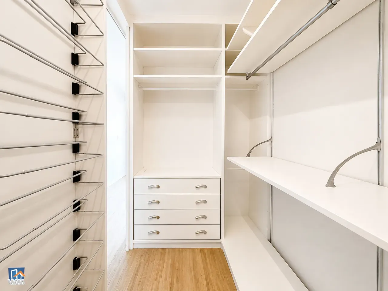 Apartamento de 4 quartos com 315 m² e varanda envidraçada — photo 22