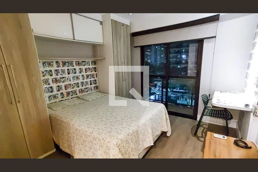 Rental apartment with 3 bedrooms and a glazed balcony — photo 48