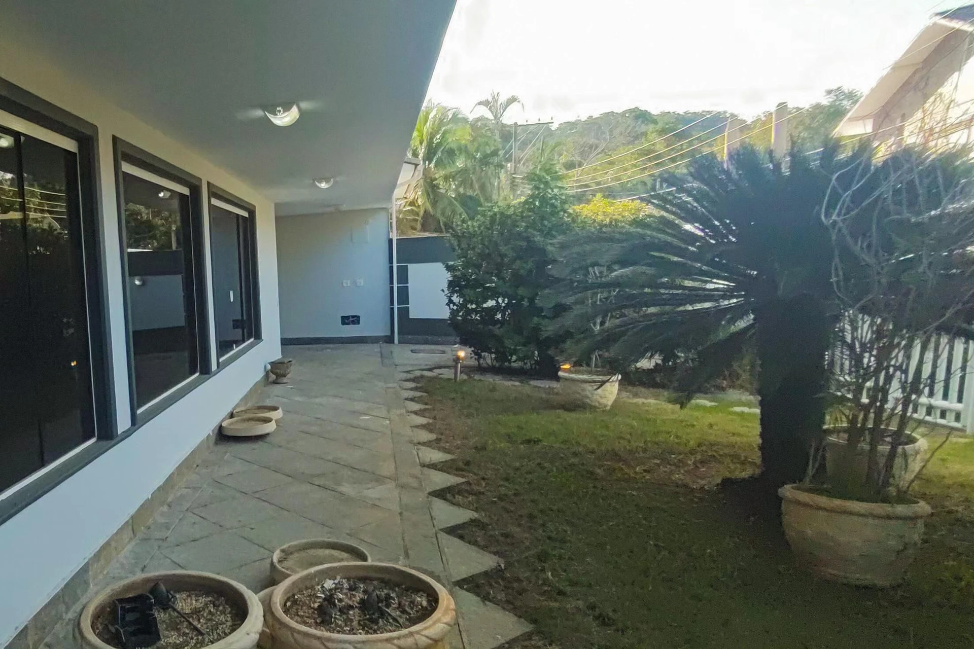 Casa mobiliada em condomínio com 6 suítes e 8 banheiros — photo 28
