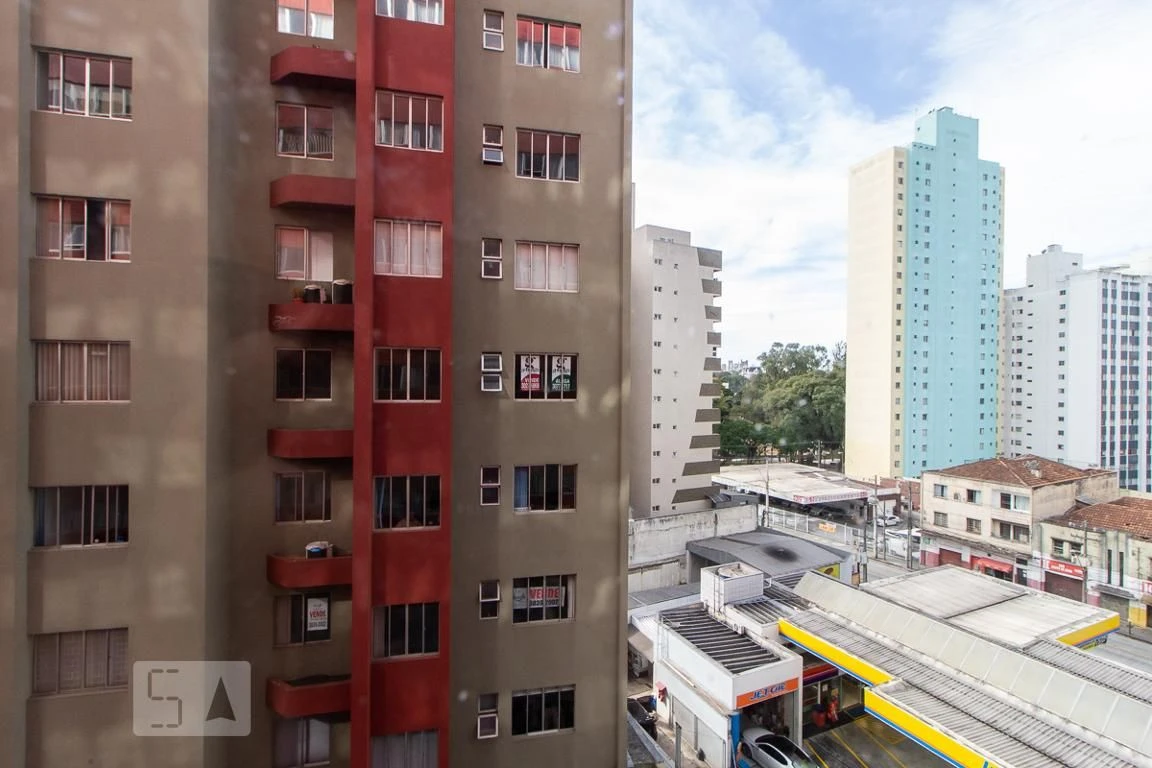 94 m² apartment with a home office and a washing machine — photo 4