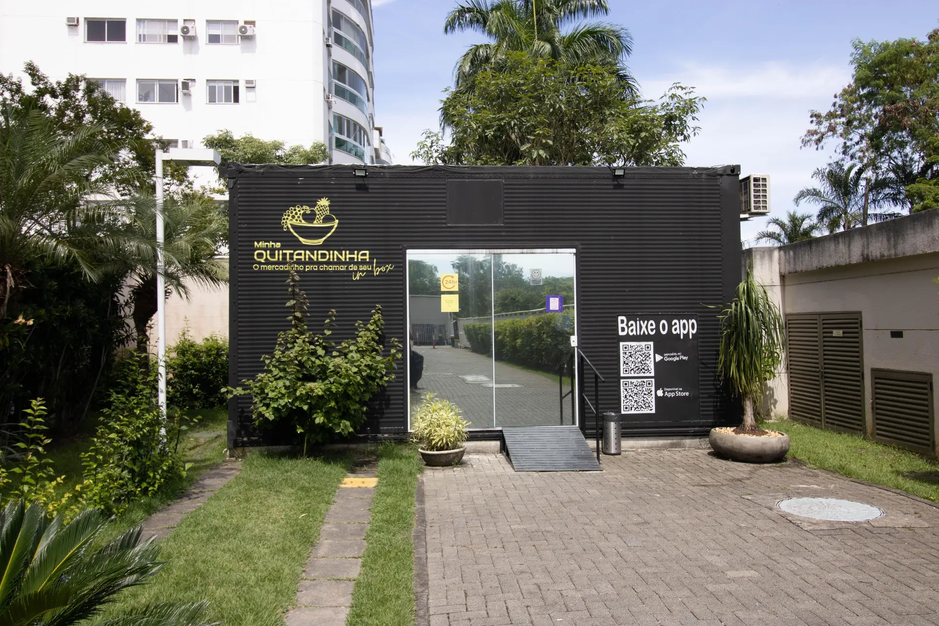 Apartamento mobiliado com 3 quartos e varanda e churrasqueira — photo 66