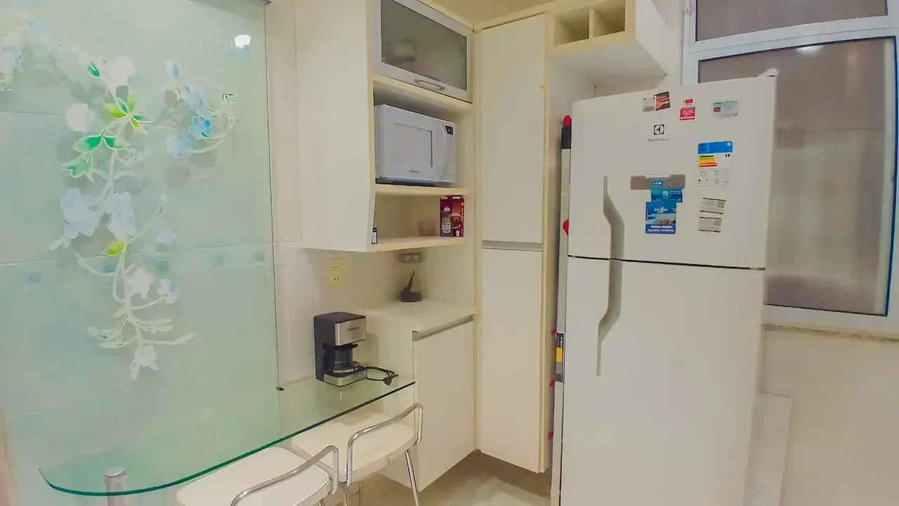 Apartamento mobiliado com 2 quartos e 2 banheiros — photo 8