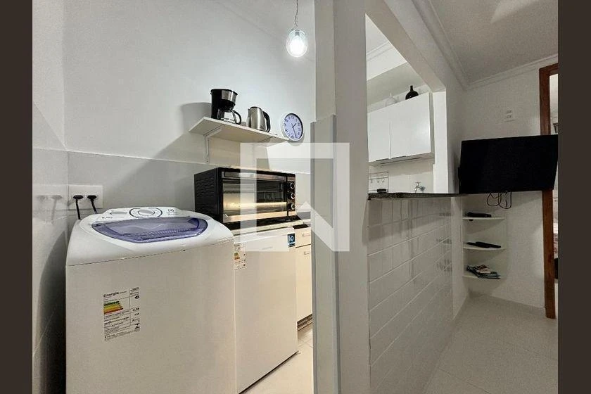 Furnished apartment, 33 m², with a washing machine — photo 7