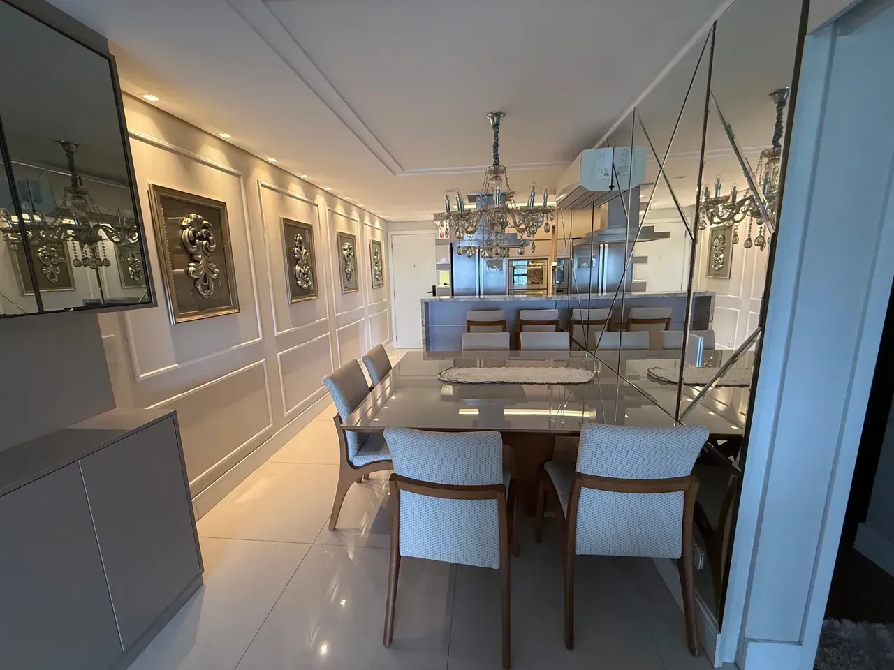 Furnished 77 m² apartment with 2 bedrooms and 2 parking — photo 16
