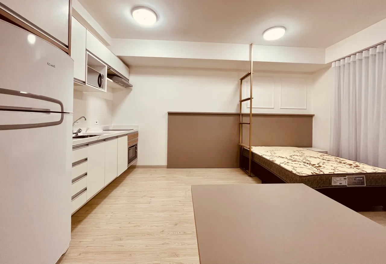 Apartamento mobiliado de 1 quarto com varanda envidraçada — photo 2